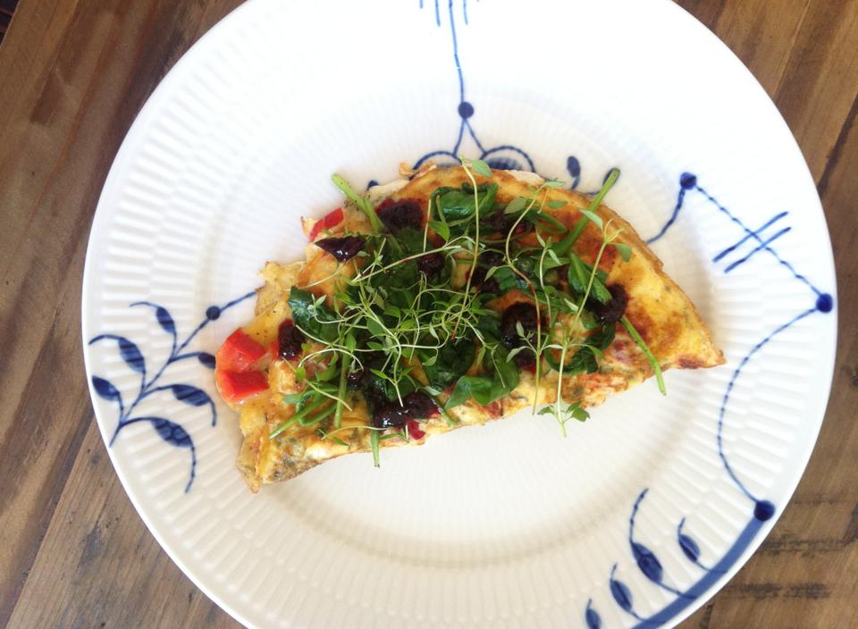 Omelet med grønt og timian