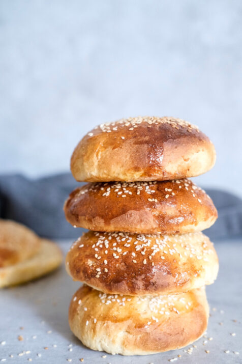 Hjemmebagte burgerboller