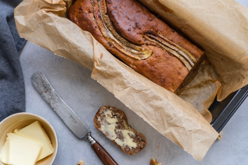 Bananbrød med valnødder uden smør