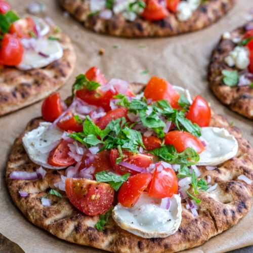 Græske fladbrød med gedeost